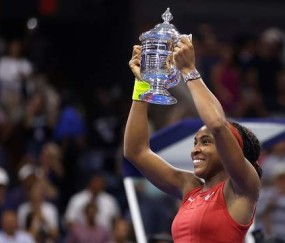  萨巴伦卡力量制胜，辛辛那提站捧起冠军奖杯