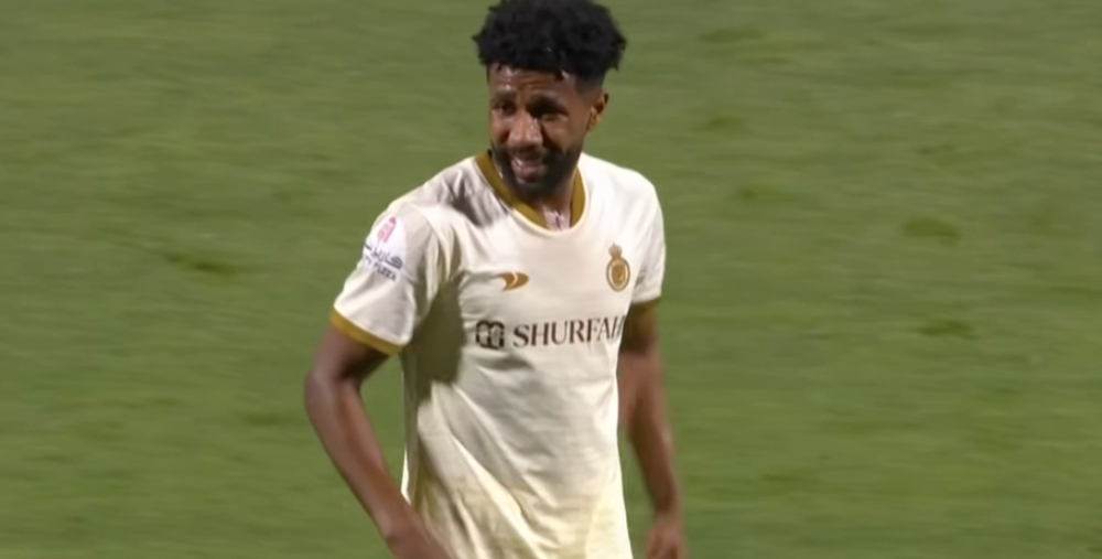  内马尔伤愈复出，利雅得新月豪取五连胜